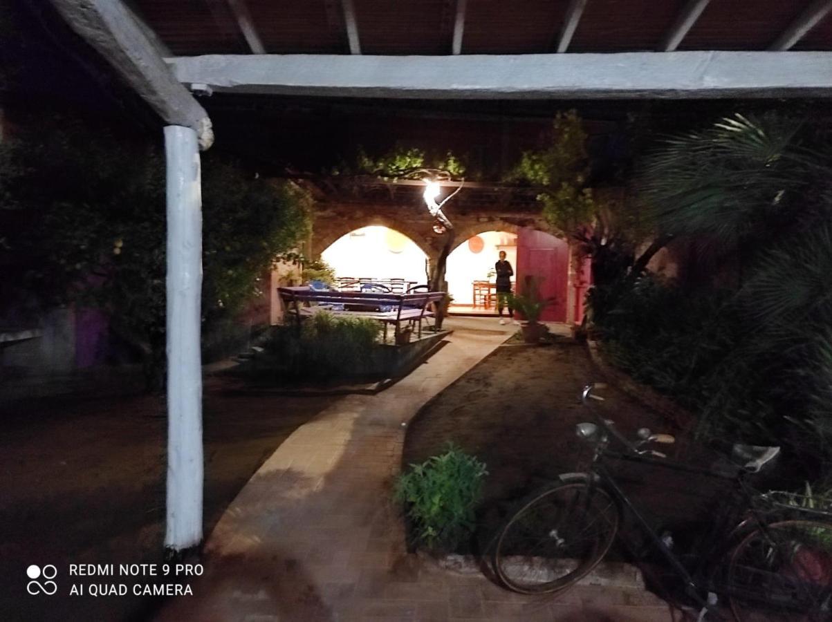 ריולה סארדו Agriturismo Il Melograno מראה חיצוני תמונה